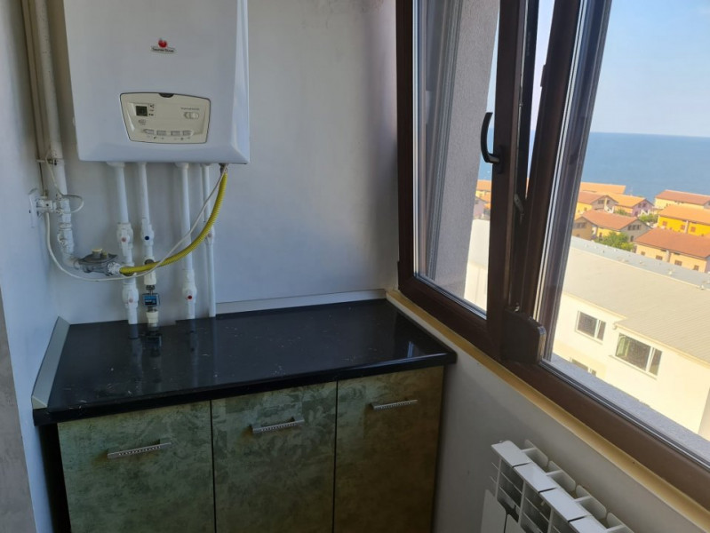 Faleza Nord - apartament deosebit compus din 3 camere cu vedere la mare