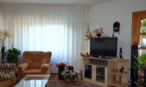 Vanzare apartament cu 3 camere zona Trocadero