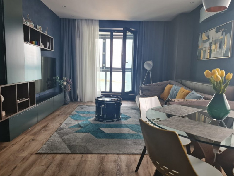 Faleza Nord - Apartament deosebit compus din 3 camere cu vedere la mare