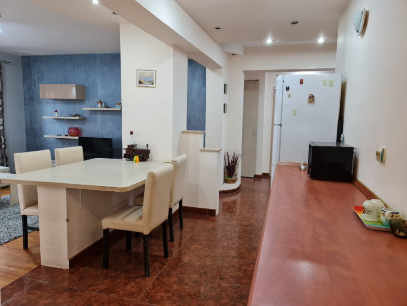 Tomis 2 / Spital - Apartament 3 Camere luminos, spatios, liber, bloc nou