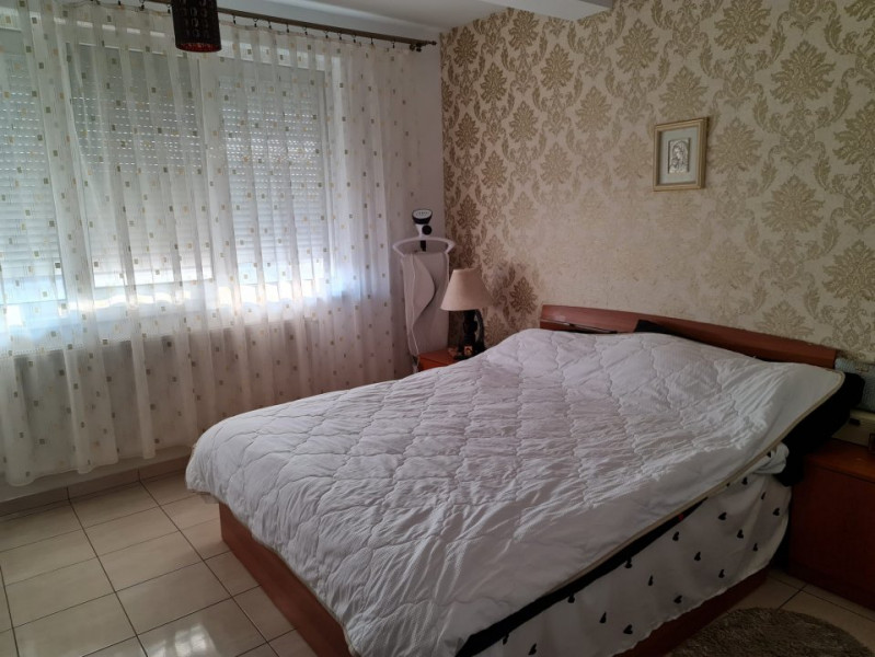 Tomis Nord - Vivo Mall - Apartament 2 camere decomandat spatios cu garaj