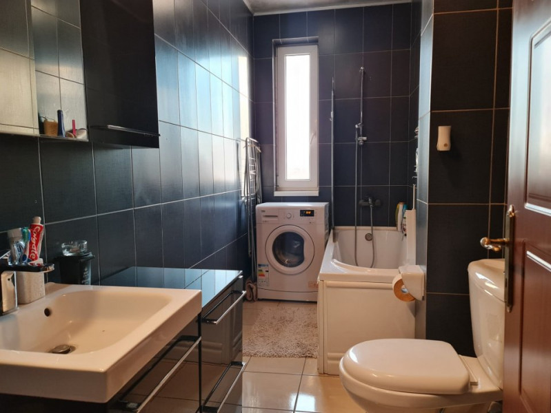 Tomis Nord - Vivo Mall - Apartament 2 camere decomandat spatios cu garaj