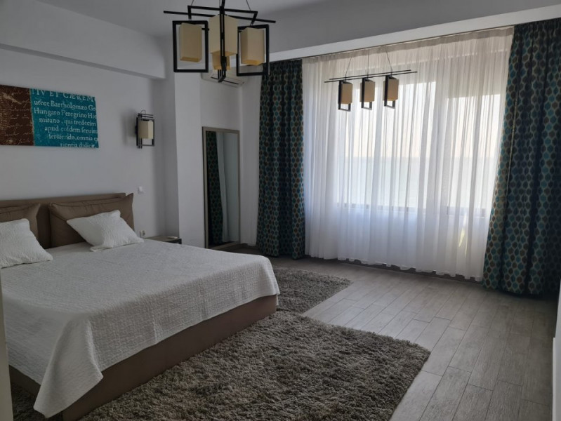 Statiunea Mamaia - Apartament cu 3 camere, mobilat si utilat complet