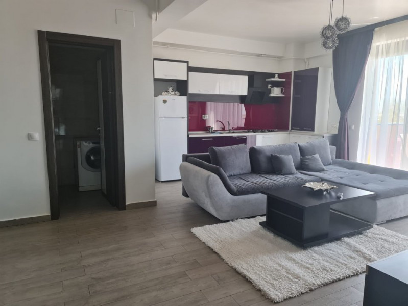 Statiunea Mamaia - Apartament deosebit cu 2 camere, mobilat si utilat lux