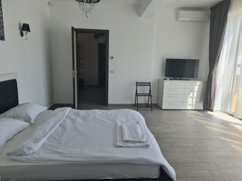 Statiunea Mamaia - Apartament deosebit cu 2 camere, mobilat si utilat lux