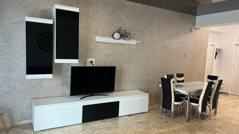 Statiunea Mamaia - Apartament cu 3 camere mobilat si utilat  complet