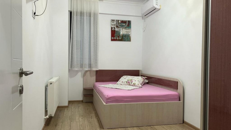 Statiunea Mamaia - Apartament cu 3 camere mobilat si utilat complet