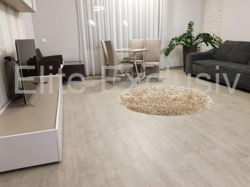  Mamaia Statiune - Inchiriere apartament lux de 2 camere cu 2 bai