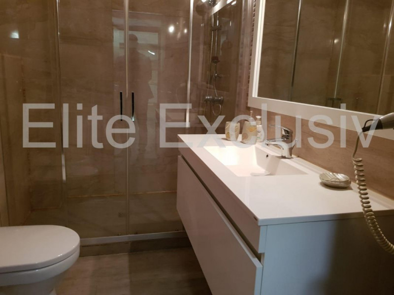  Mamaia Statiune - Inchiriere apartament lux de 2 camere cu 2 bai