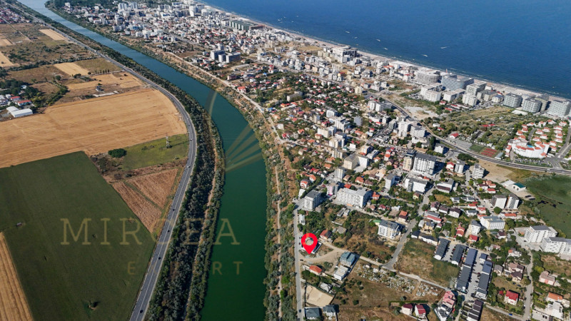 Mamaia Nord - Teren intravilan in suprafata 450 mp pe malul canalului