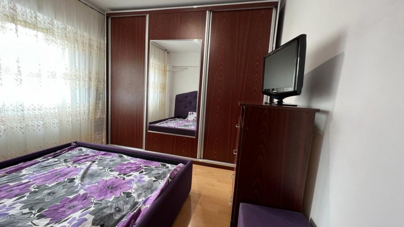 Tomis Nord - Apartament liber, 3 camere cu doua grupuri sanitare, etaj 2