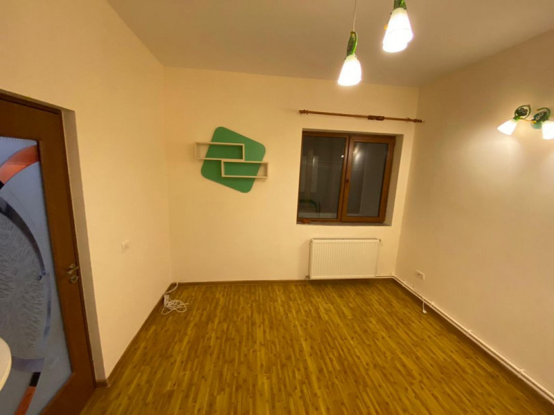 CAPITOL - Apartament deosebit cu 4 camere situat pe B-dul Tomis.