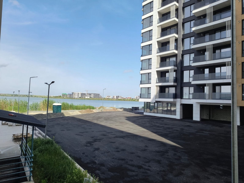 Stațiunea Mamaia - Apartament cu 2 camere pe partea cu lacul.