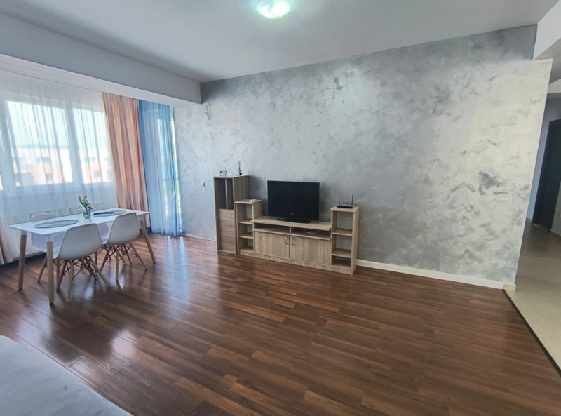 Stațiunea Mamaia - Complex Summerland apartament 3 camere decomandat