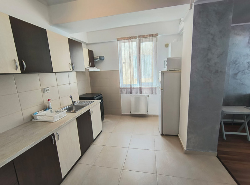 Stațiunea Mamaia - Complex Summerland apartament 3 camere decomandat