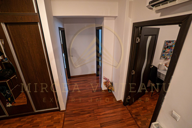 Tomis Plus - Apartament decomandat cu 2 camere, mobilat, utilat si garaj