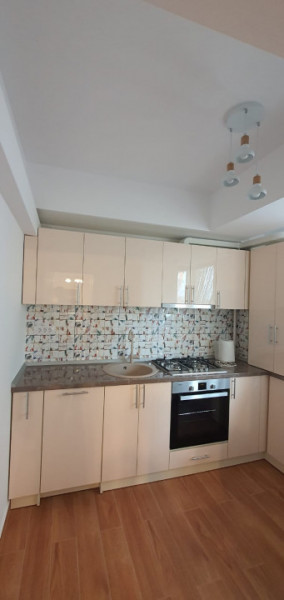 Capitol Tomis Villa Center- Apartament  cu 2 camere, termen lung.