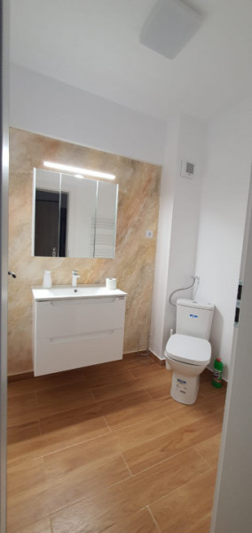 Capitol Tomis Villa Center- Apartament  cu 2 camere, termen lung.