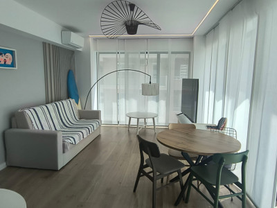 Statiunea Mamaia - Apartament cu 2 camere  cu vedere superba la lac.