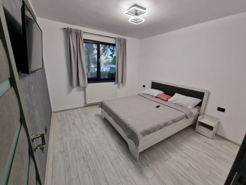 Tomis 3 - Apartament cu 2 camere,  renovat recent.