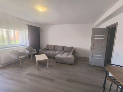 Faleza Nord- Apartament cu 4 camere termen lung.