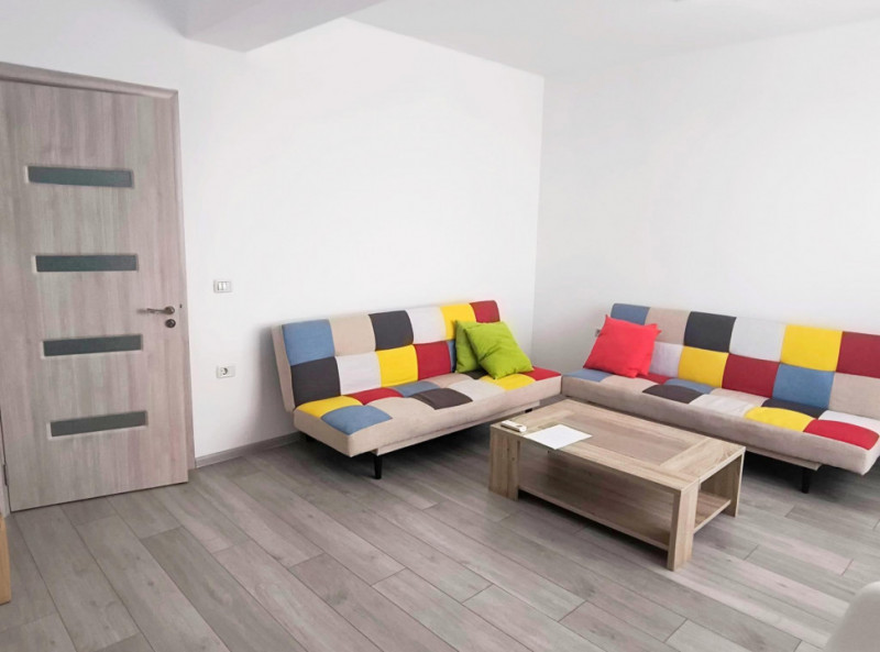 Tomis Plus- Apartament 3 camere mobilat utilat.