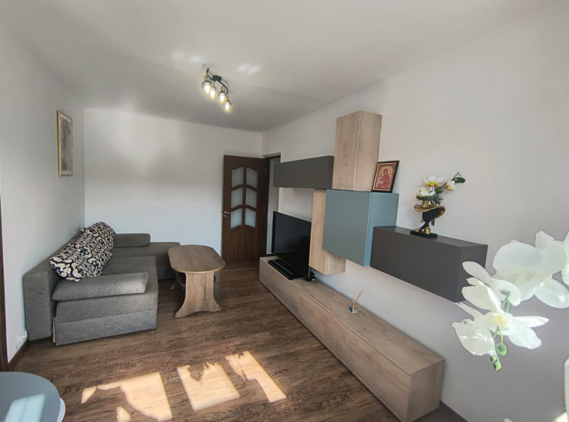 0 % comision - Tomis nord-Apartament 2 camere semidecomandat, renovat nou.