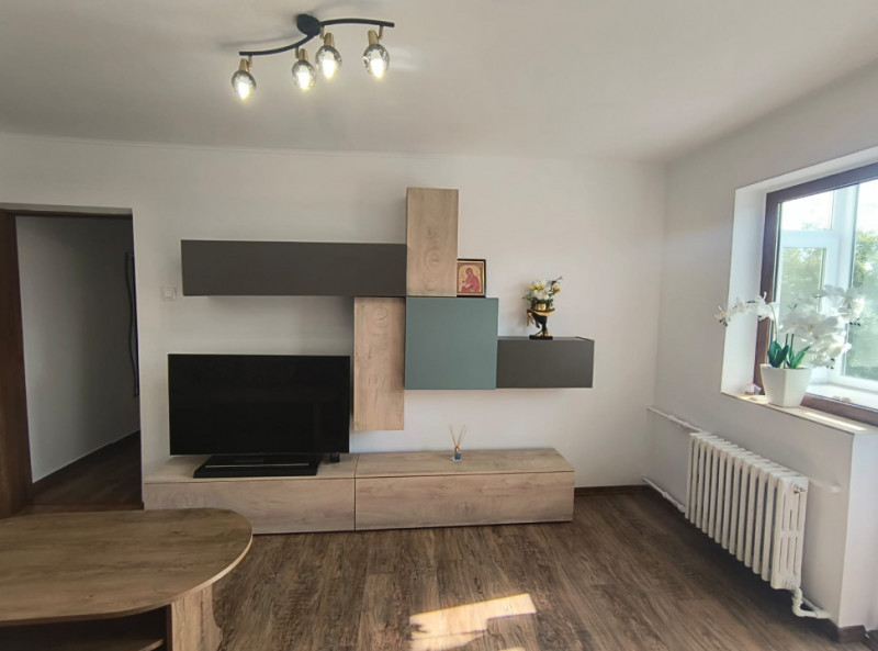 0 % comision - Tomis nord-Apartament 2 camere semidecomandat, renovat nou.