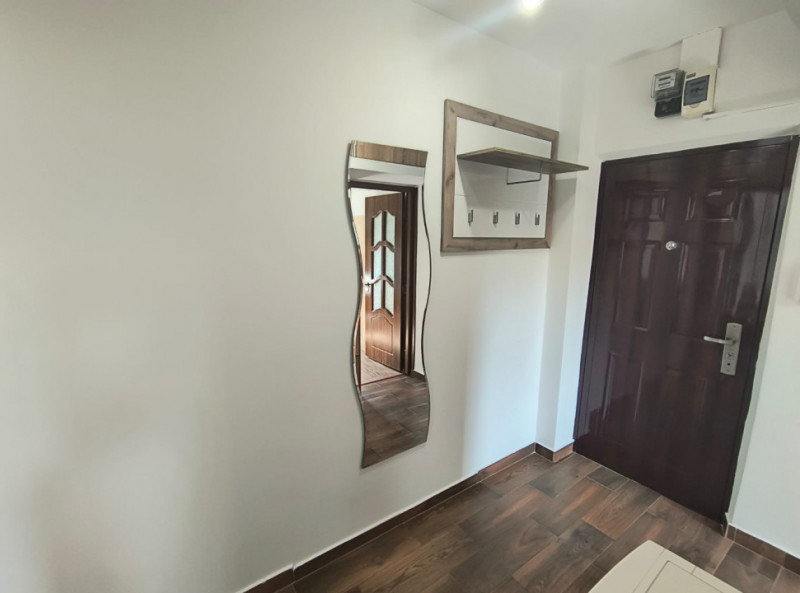 0 % comision - Tomis nord-Apartament 2 camere semidecomandat, renovat nou.