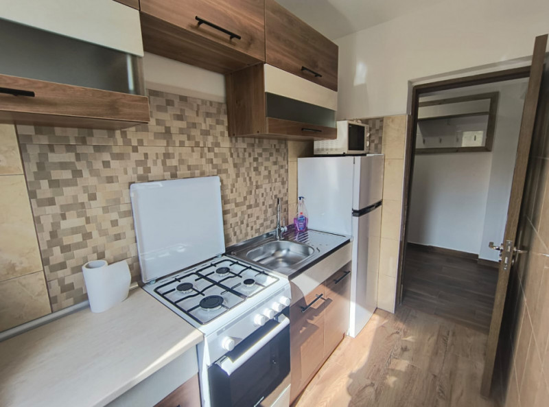 0 % comision - Tomis nord-Apartament 2 camere semidecomandat, renovat nou.