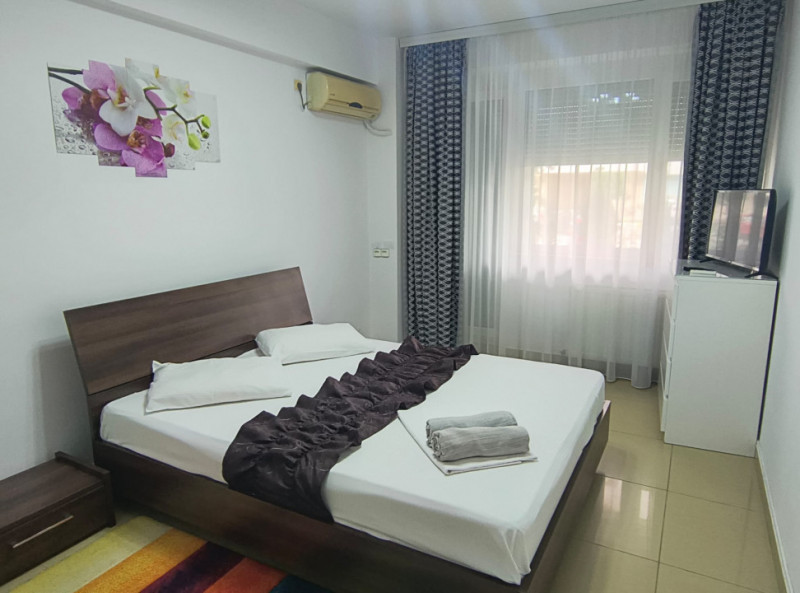 Stațiunea Mamaia - Summerland  - Apartament 2 camere decomandat transformat in 3