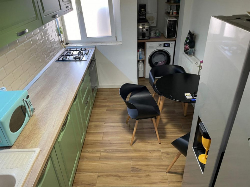 Ultracentral -apartament cu 4 camere renovat nou