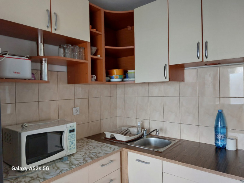 apartament 3 camere, Faleza Nord, mobilat, centrală pe gaze