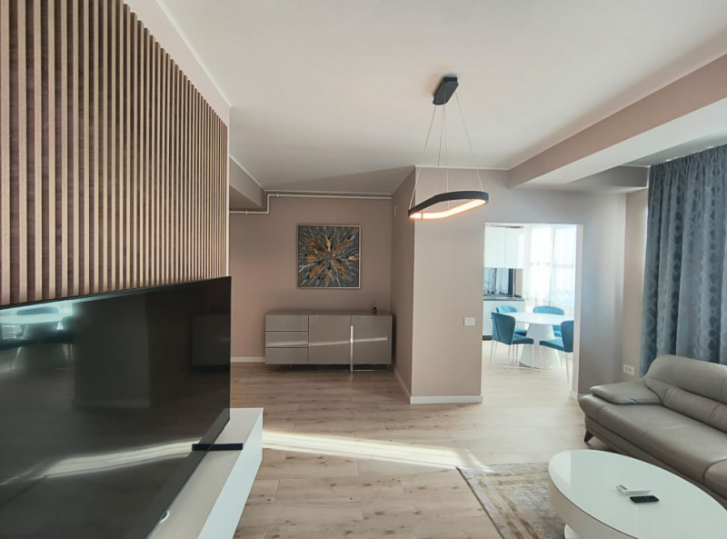 Centru-apartament 3 camere deosebit bloc nou 2021