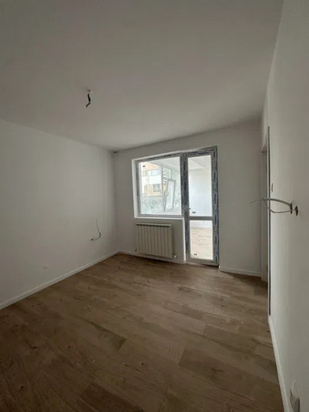 Tomis III / City Mall - Apartament cu 3 camere, renovat complet.