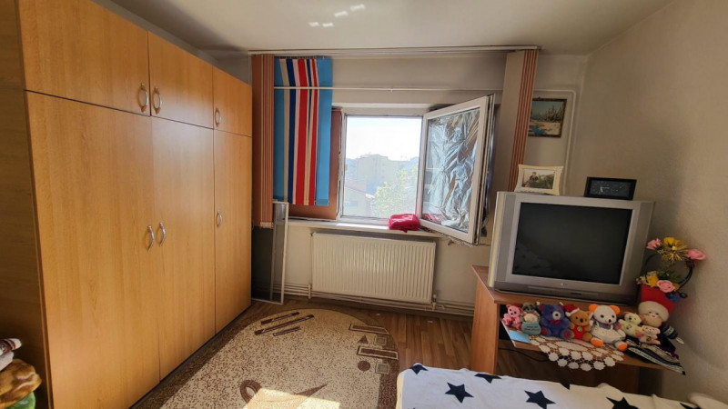 DACIA - Scoala SPECTRUM, Apartament de 2 camere decomandate