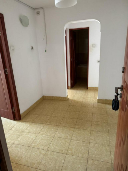 Apartament la 2 pasi de plaja in Faleza Nord