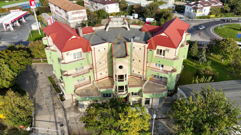  Hotel de vanzare in Ovidiu - Pozitie unica,  Potential nelimitat