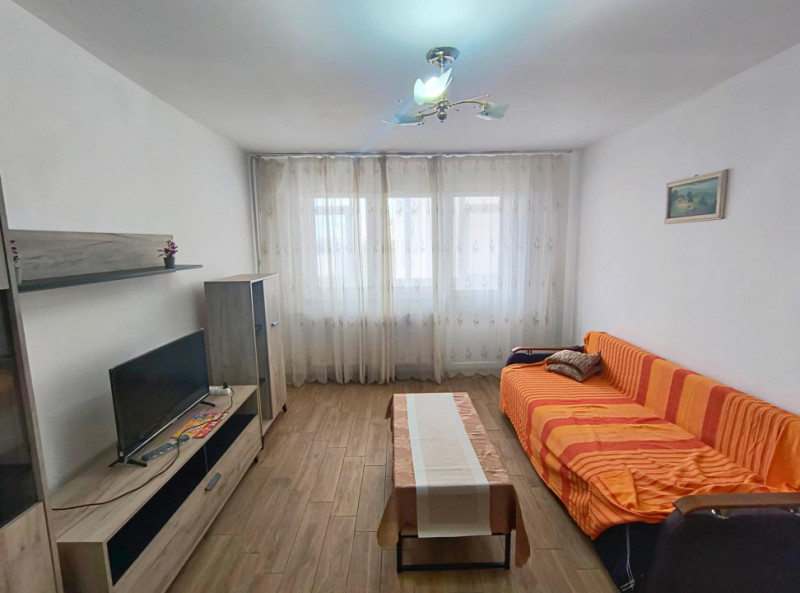 Tomis 3 - Apartament decomandat cu 2 camere. 