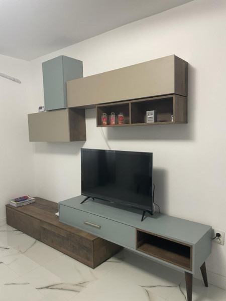 TOMIS III - Apartament decomandat cu 2 camere, mobilat si utilat.