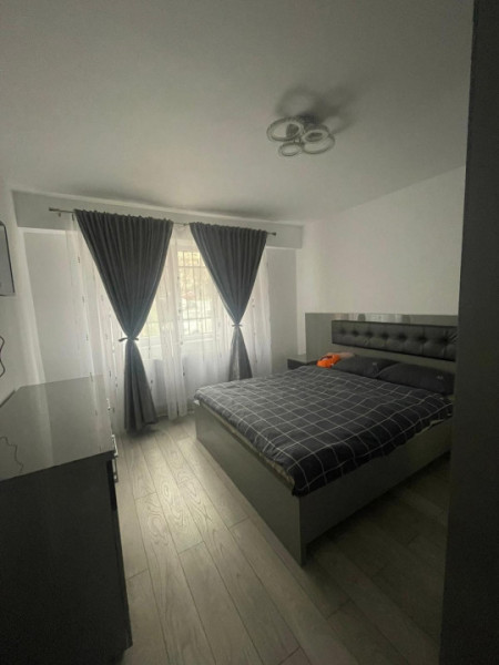 TOMIS III - Apartament decomandat cu 2 camere, mobilat si utilat.