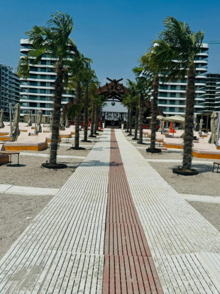 Stațiunea Mamaia - Complex Casa Del Mar - Garsoniera cu vedere la mare si lac.