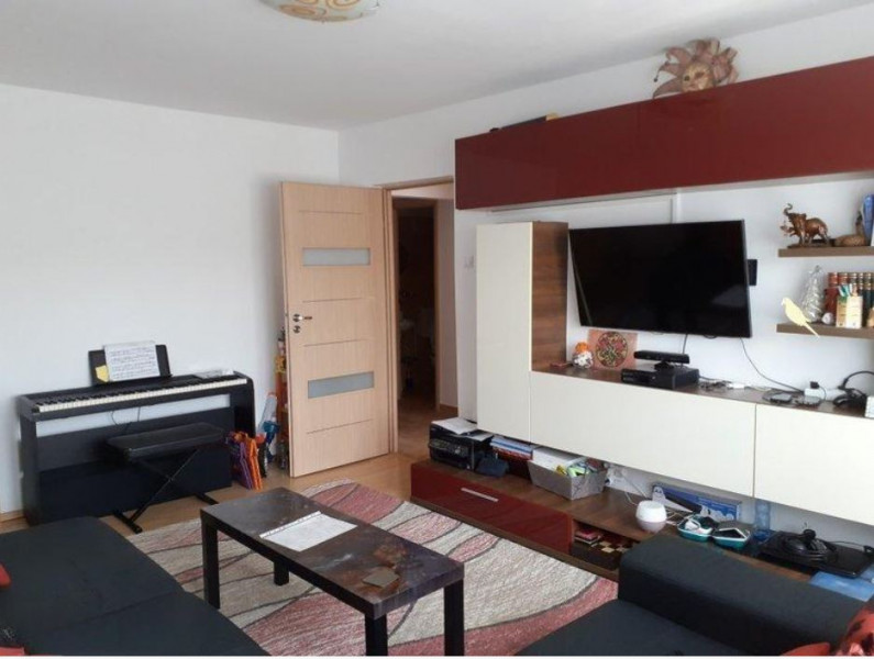 Tomis Nord - Apartament 3 camere decomandate, 2 bai