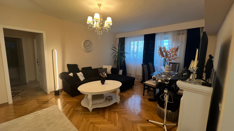  Capitol - Apartament frumos cu 3 camere și vedere la mare  