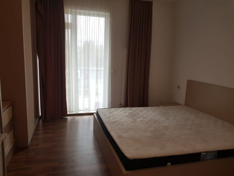 Mamaia Nord - Vanzare apartament cu 3 camere, mobilat si utilat 