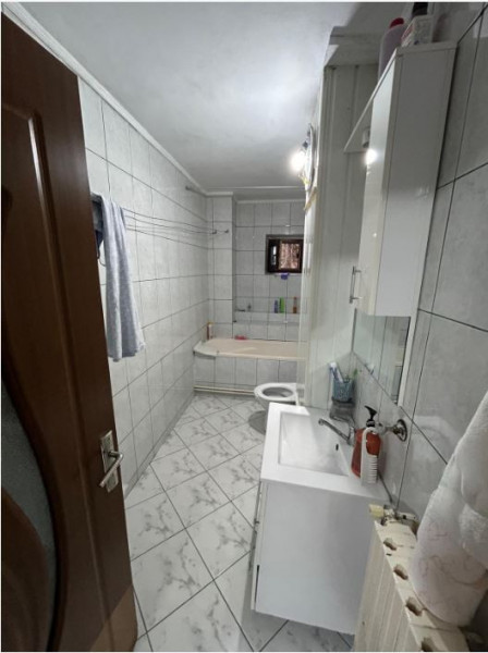 Faleza Nord - Apartament cu 3 camere decomandate 