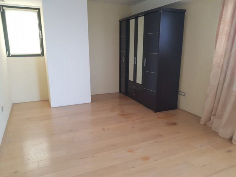 Faleza Nord - Apartament compus din 3 camere cu vedere frontala la mare 