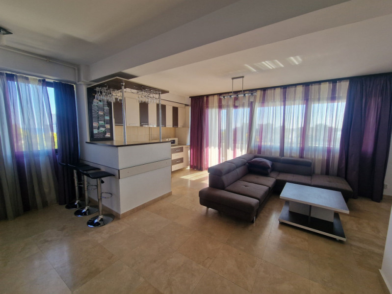 Mamaia –Apartament  cu 3 camere, cu priveliște spectaculoasa 