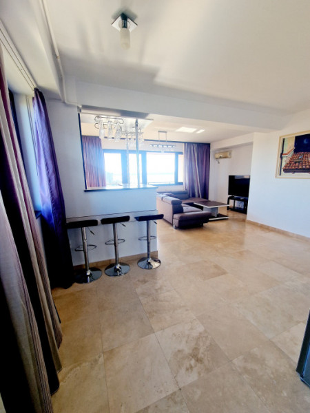 Mamaia –Apartament  cu 3 camere, cu priveliște spectaculoasa 