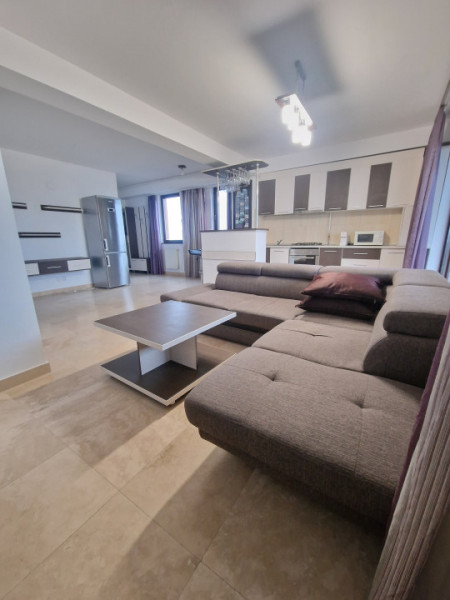 Mamaia –Apartament  cu 3 camere, cu priveliște spectaculoasa 